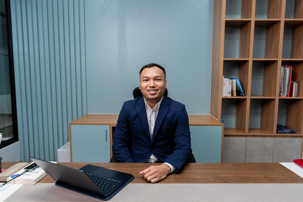 Managing Director photo